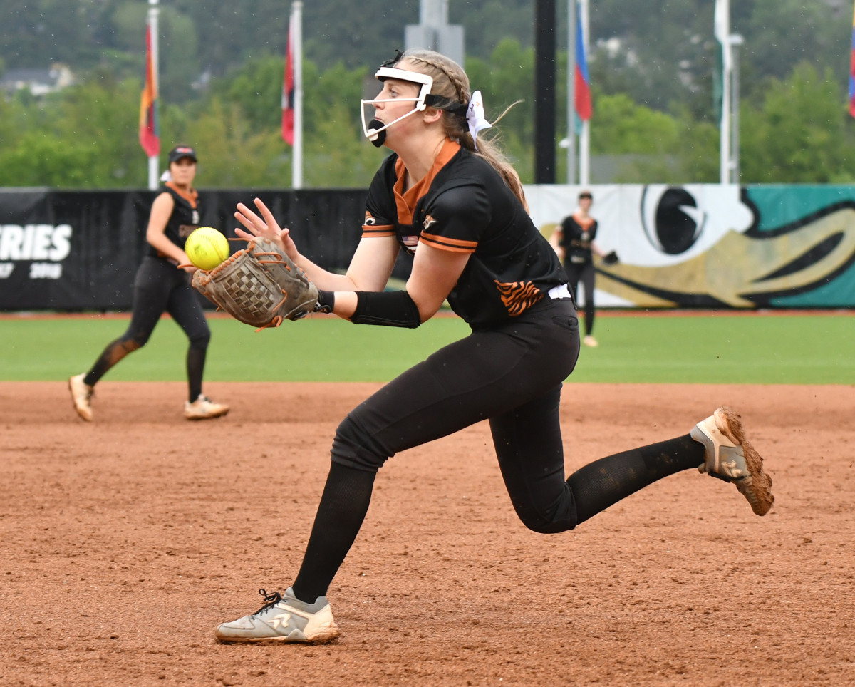 Burns Yamhill-Carlton 3A softball final Taylor Balkom 51